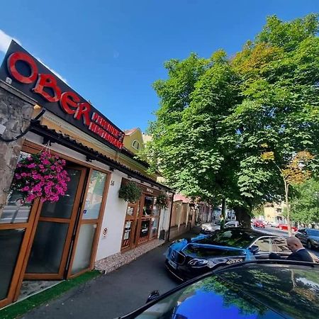 Pensiunea Ober Брашов Екстер'єр фото